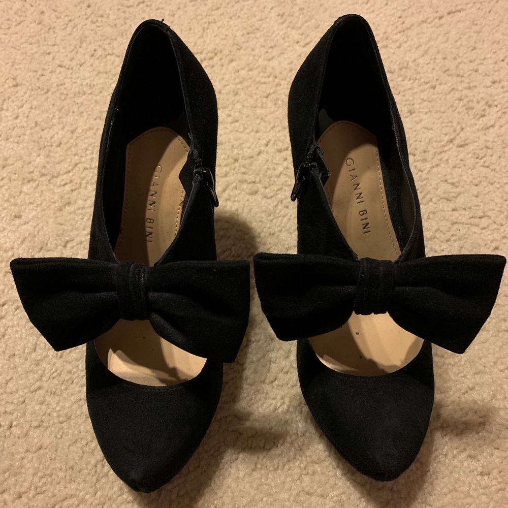 Gianni Bini Black Bow Shoes